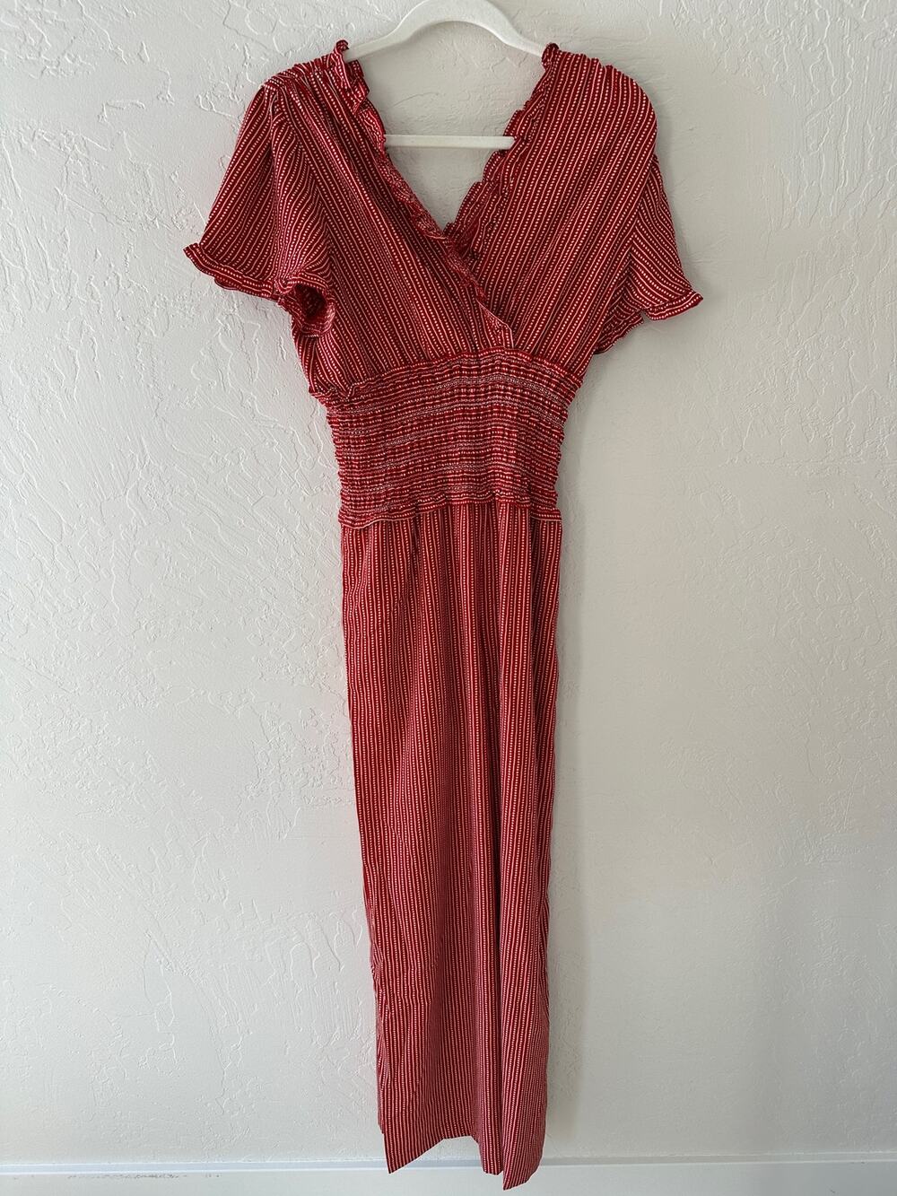 MAX STUDIO | Wide Leg Crepe Jumpsuit Women's NEW Size XS Smocked Flutter Sleeve